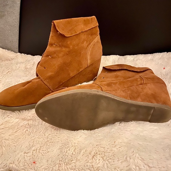 Madden Girl Dearest Wedged Bootie - Picture 4 of 5